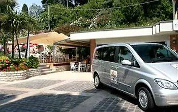 Ambienthotel 3* マルチェージネ
