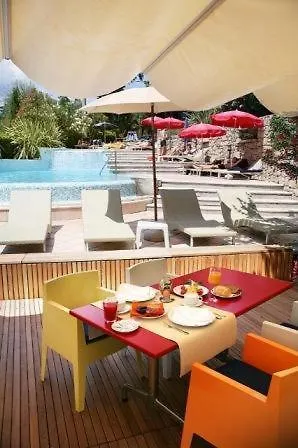 ホテル Ambienthotel 3*